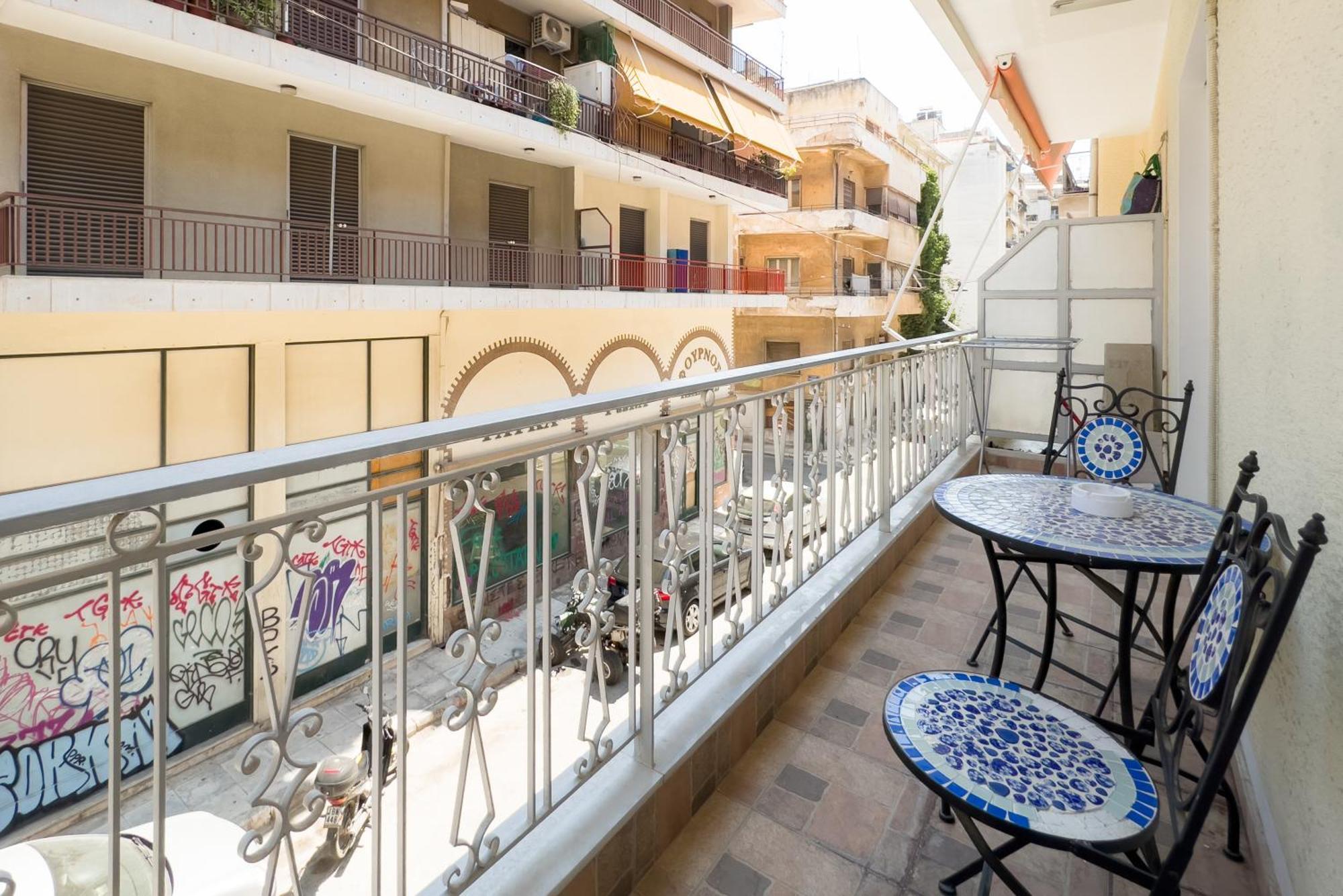 Urban Comfort Apt Near Downtown Athene Buitenkant foto