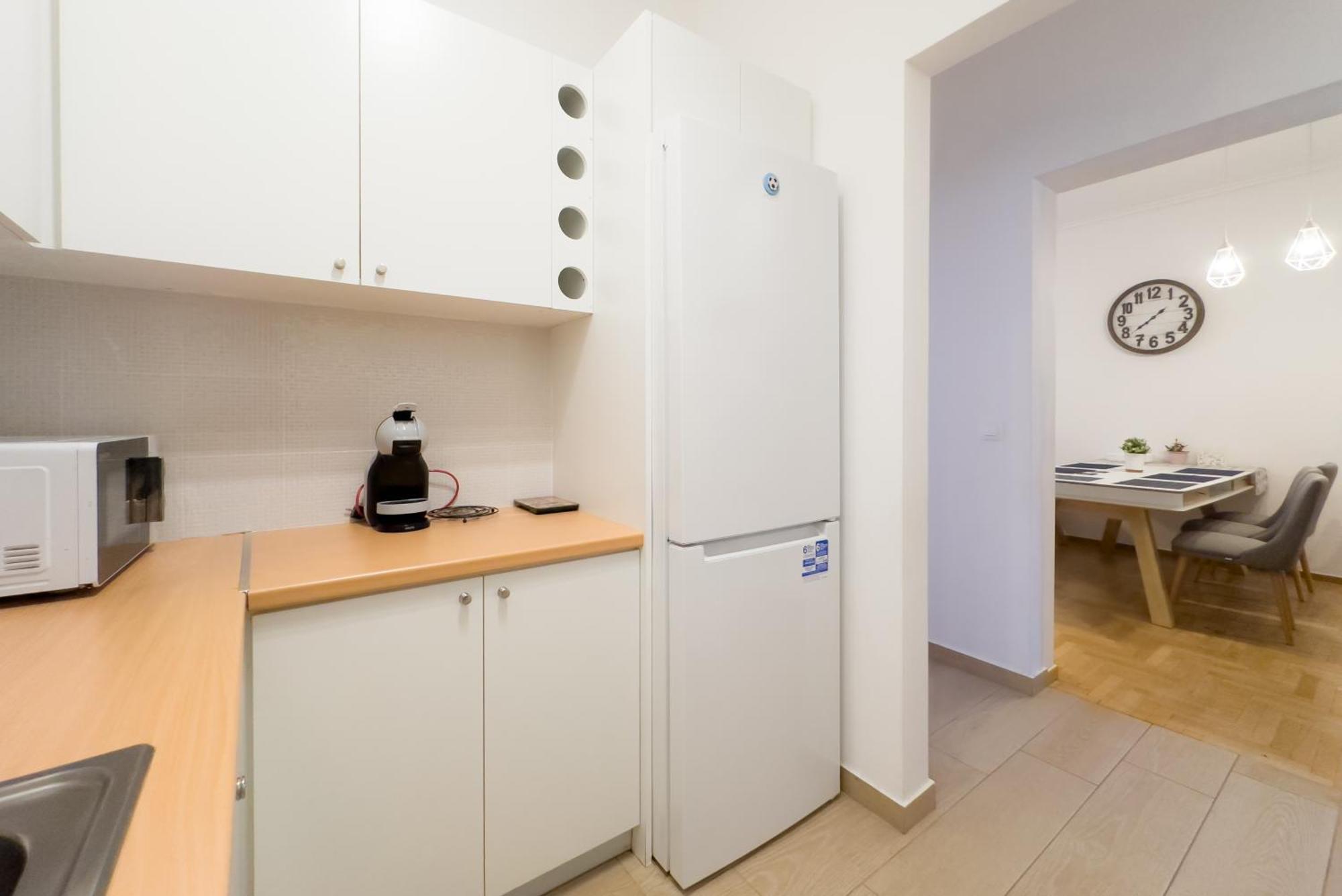 Urban Comfort Apt Near Downtown Athene Buitenkant foto